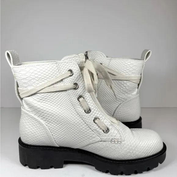 UGG Women’s Daren White and Black Combat Moto Boots with Textured Upper Size 10