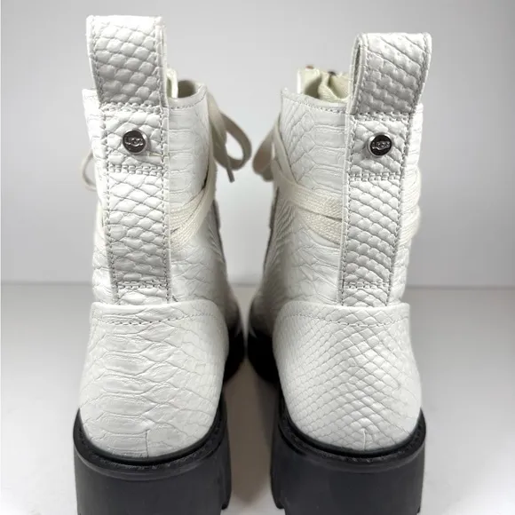 UGG Women’s Daren White and Black Combat Moto Boots with Textured Upper Size 10