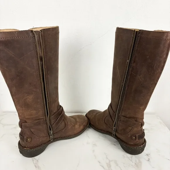 UGG Women's Rosen Sherpa Lined Leather Riding Boots Sz 5