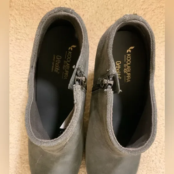 UGG WOMENS SUEDE ANKEI BOOTS