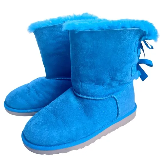 Uggs blue bailey bow suede boots 5