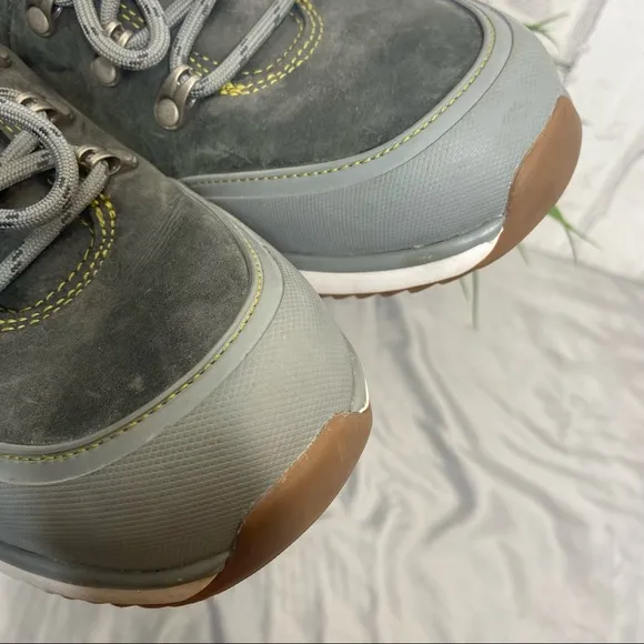 UGGS OLIVERT Blue/Gray Waterproof Boots