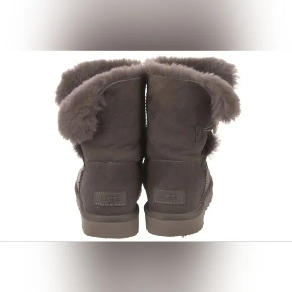 UGG Shearling Snow Boots, size 7
