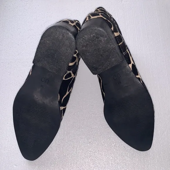 Urban Outfitters Giraffe Print Pony Hair Pola Chelsea Boot SIZE 38