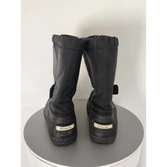 (V) Columbia Youth snow boots waterproof winter black sz 2 YY1145-012