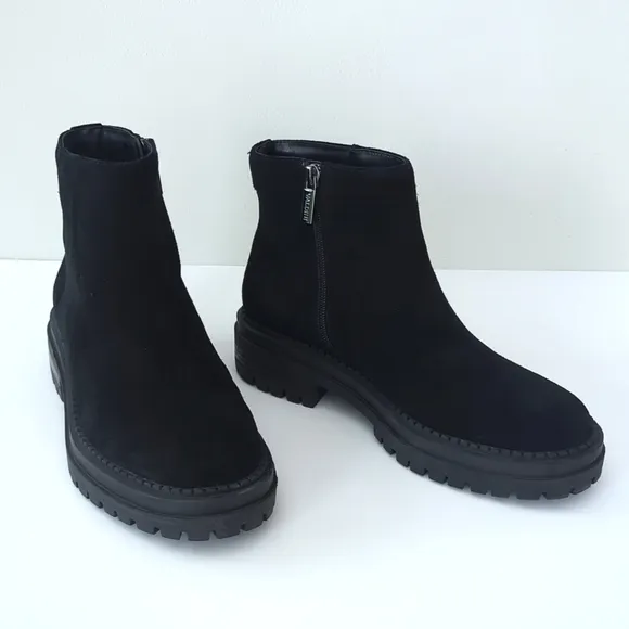 Valdini Lug Sole Suede Waterproof Black Boots  Canada Kayla size 8 LIKE NEW