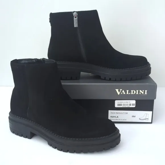Valdini Lug Sole Suede Waterproof Black Boots  Canada Kayla size 8 LIKE NEW