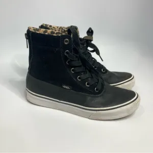 Vans lace up boots size 6.5