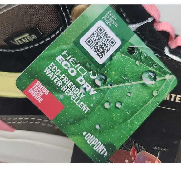 VANS Ultrarange Exo Hi Water Repellent Shoe Sherpa Lined Boots Girls 3.5