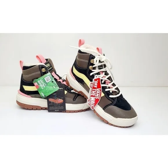 VANS Ultrarange Exo Hi Water Repellent Shoe Sherpa Lined Boots Girls 3.5