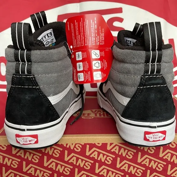 Vans WMNS Sk8-Hi Mte-2Pewter/BlackVN0A5KYCPBQ boots - sneakers