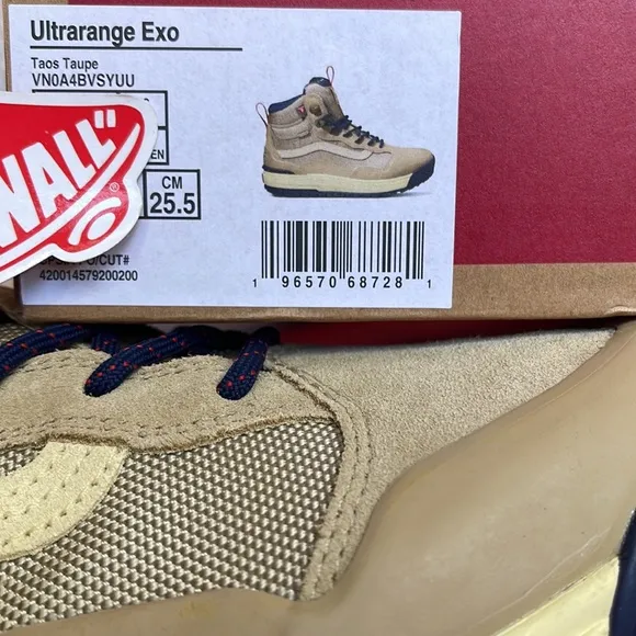 Vans WMNS Ultrarange ExoTaos TaupeVN0A4BVSYUUSneakers Boots