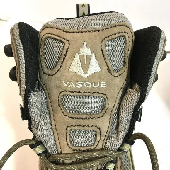 VASQUE Breeze Women’s Gore-Tex Hiking Boots Sz 9.5M 7465 Vibram Sole