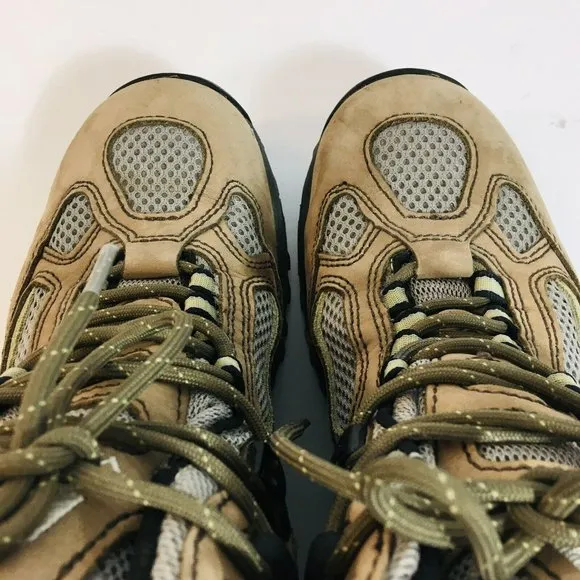 VASQUE Breeze Women’s Gore-Tex Hiking Boots Sz 9.5M 7465 Vibram Sole