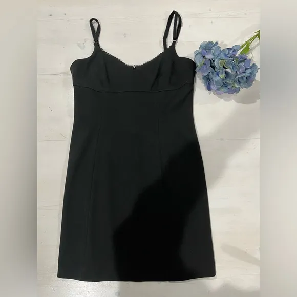 VERTIGO PARIS‎ Mini black stretchy dress size 8 EUC