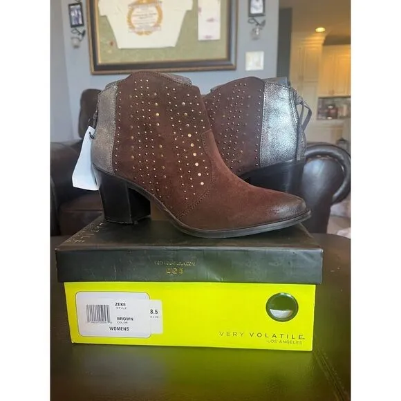 Very Volatile Woman Zeke Brown Leather Studded Boots
