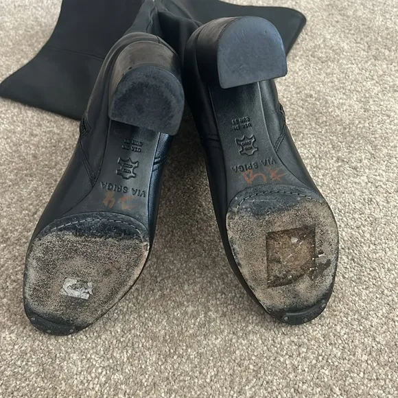 Via Spiga Black Leather Chunky Heeled Tall Boots Sz 5