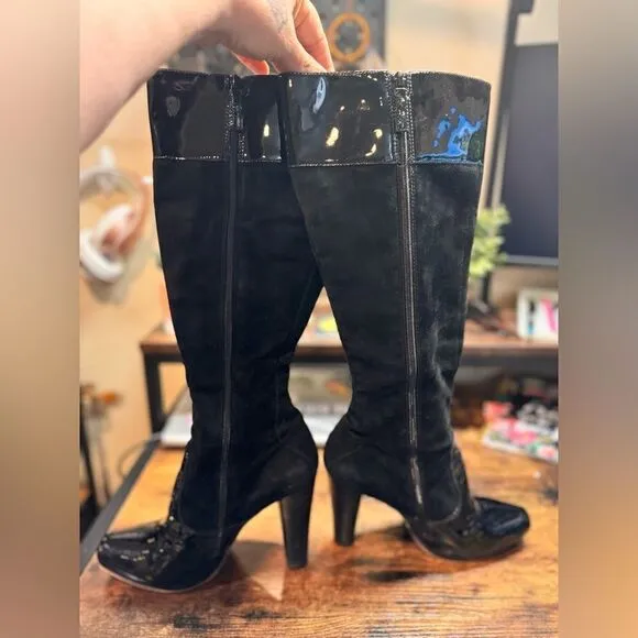 Via Spiga Black patent leather and suede boots size 7.5