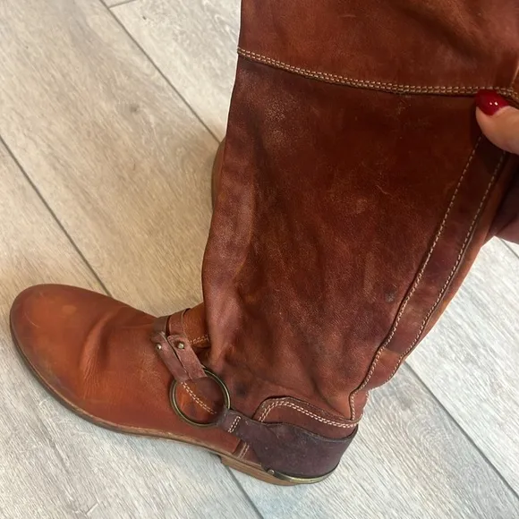 Vic Matie perfectly distressed Italian leather tall harness riding boots 8/ 38