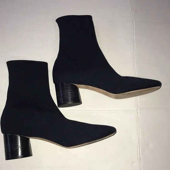 Vince Blue‎ Box Tasha Navy Boots/Booties