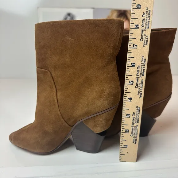 Vince Camuto Brown Leather suede Heeled Boots w/Chunky Heel and Peep-Toe Design