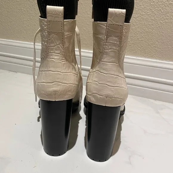 Vince Camuto Ermania Lace Up Combat Boots Platform