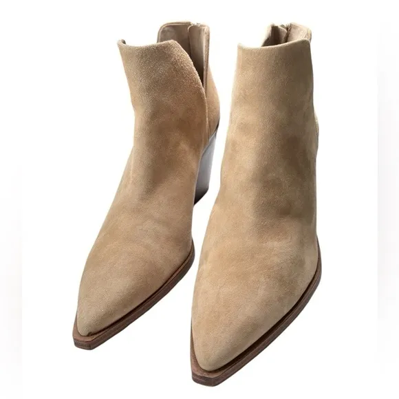 Vince Camuto Gigietta Ankle Boots Booties Size 11 Tan Suede Leather Block Heel