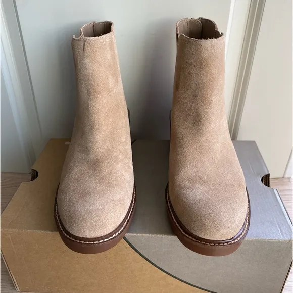 Vince Camuto suede Chelsea Boots Brown/Tan - W 7.5