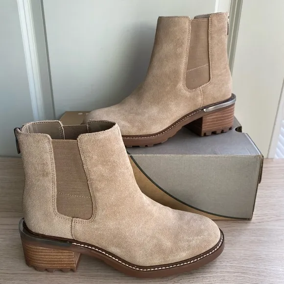 Vince Camuto suede Chelsea Boots Brown/Tan - W 7.5