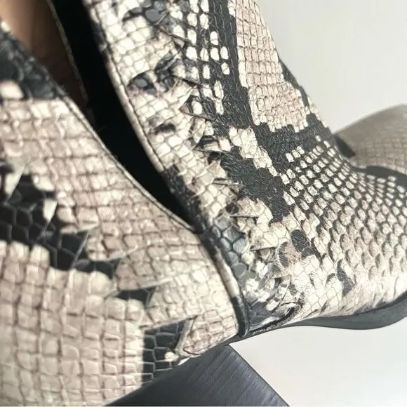 Vince Camuto Gigietta Snake Ankle Boots Black and White Sz 6.5 NWOB
