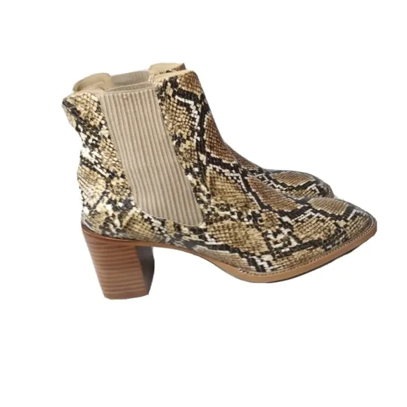 Vince Camuto Jentilliy Ankle Boots Python Print  Bootie Women's Size 11 M