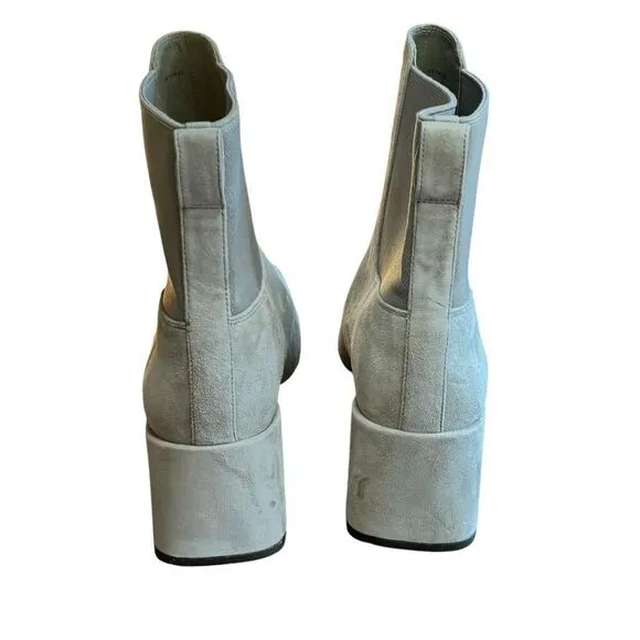 Vince Kimmy Block Heel Suede Leather Ankle Boots in Hazelstone Gray NWOB Size 9