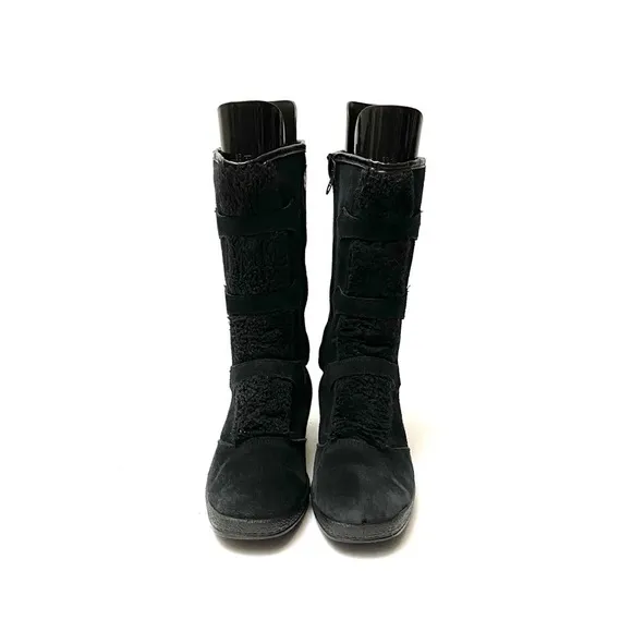 Vintage 1970s black suede fleece lined snow boots
