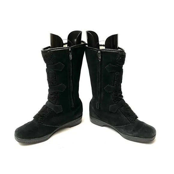 Vintage 1970s black suede fleece lined snow boots