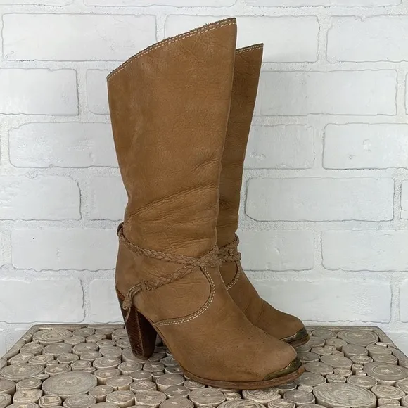 Vintage 70’s Zodiac USA Tan Suede Western Chunky Wooden Heel Cowgirl Boots 5