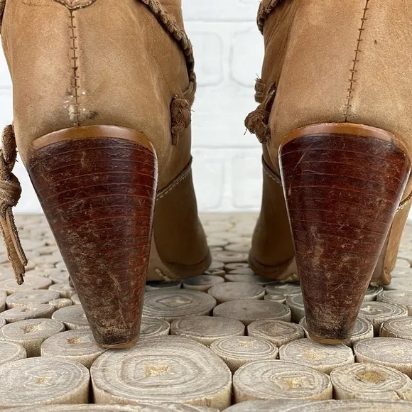 Vintage 70’s Zodiac USA Tan Suede Western Chunky Wooden Heel Cowgirl Boots 5