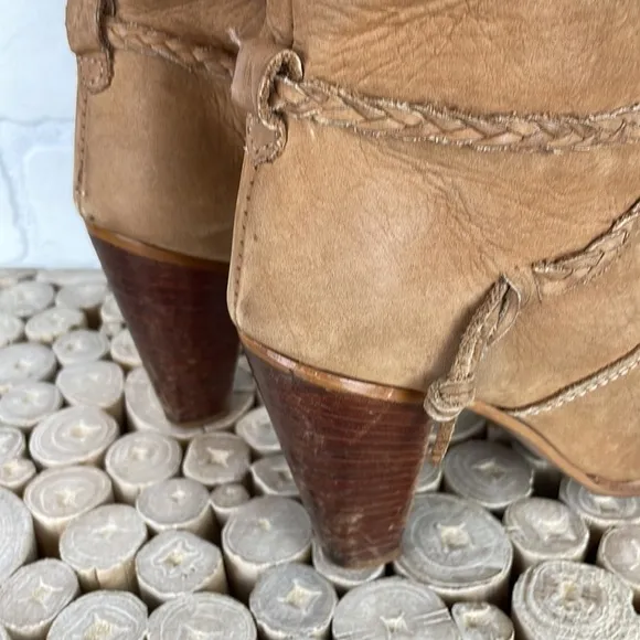 Vintage 70’s Zodiac USA Tan Suede Western Chunky Wooden Heel Cowgirl Boots 5