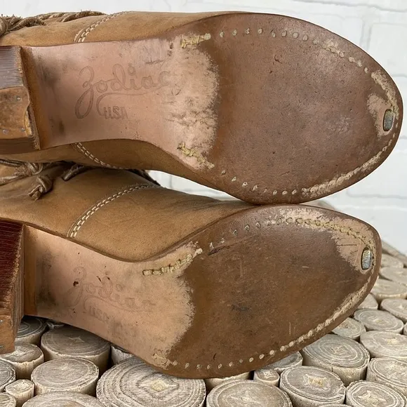 Vintage 70’s Zodiac USA Tan Suede Western Chunky Wooden Heel Cowgirl Boots 5
