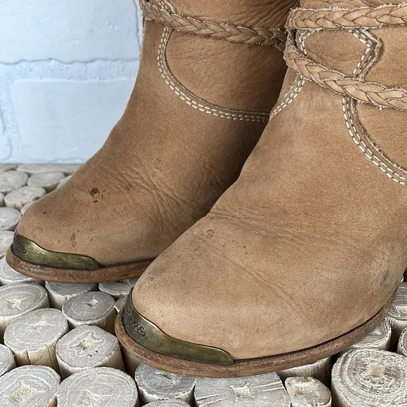 Vintage 70’s Zodiac USA Tan Suede Western Chunky Wooden Heel Cowgirl Boots 5