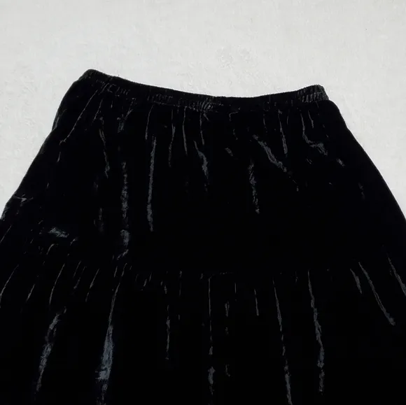 Vintage 90s White Stag Black Tiered Velvet Stretch High Waist Midi Prairie Skirt