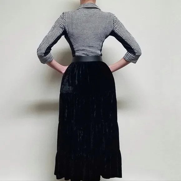 Vintage 90s White Stag Black Tiered Velvet Stretch High Waist Midi Prairie Skirt