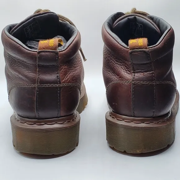 Vintage 90s Y2K chunky 1&quot; sole with a 1.5&quot; heel brown Dr Martens airwair
