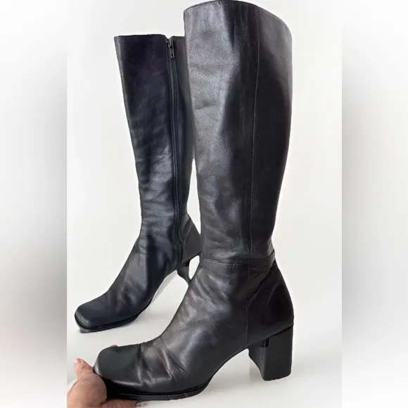 Vintage 90s Y2K Leather Chunky Square Toe Block Heel Boot Whimsy Goth size 8
