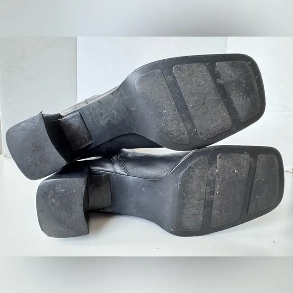 Vintage 90s Y2K Leather Chunky Square Toe Block Heel Boot Whimsy Goth size 8