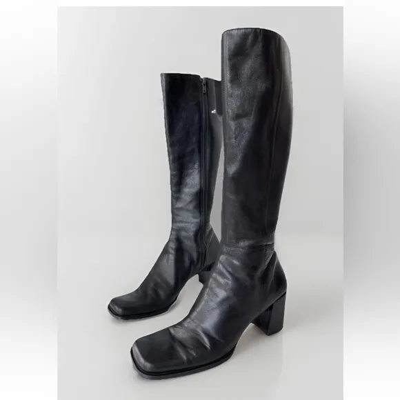 Vintage 90s Y2K Leather Chunky Square Toe Block Heel Boot Whimsy Goth size 8