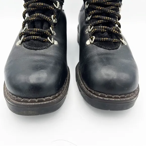 Vintage Blondo Waterproof Leather Lug Sole Lace Up Chunky Boots