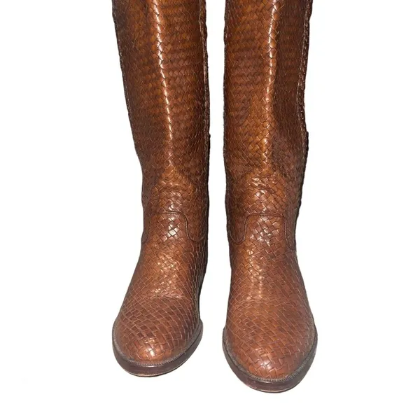 Vintage Cole Haan Country Women's boots size 6.5 B
