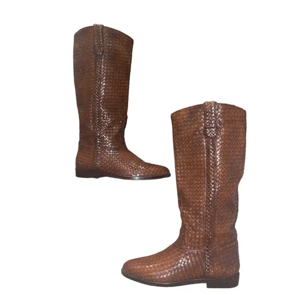 Vintage Cole Haan Country Women's boots size 6.5 B