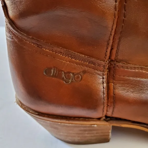 Vintage Dingo Men's Brown Leather Western Boots Size 11D