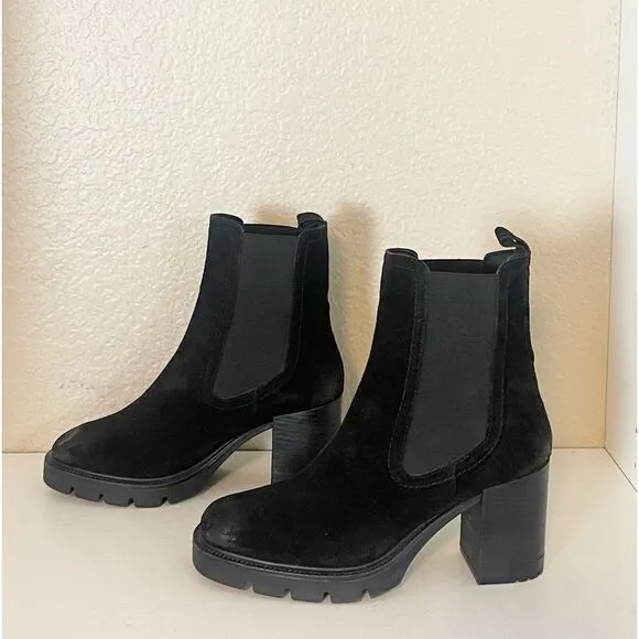 Vintage Foundry Penelope Chelsea Bootie Size 10